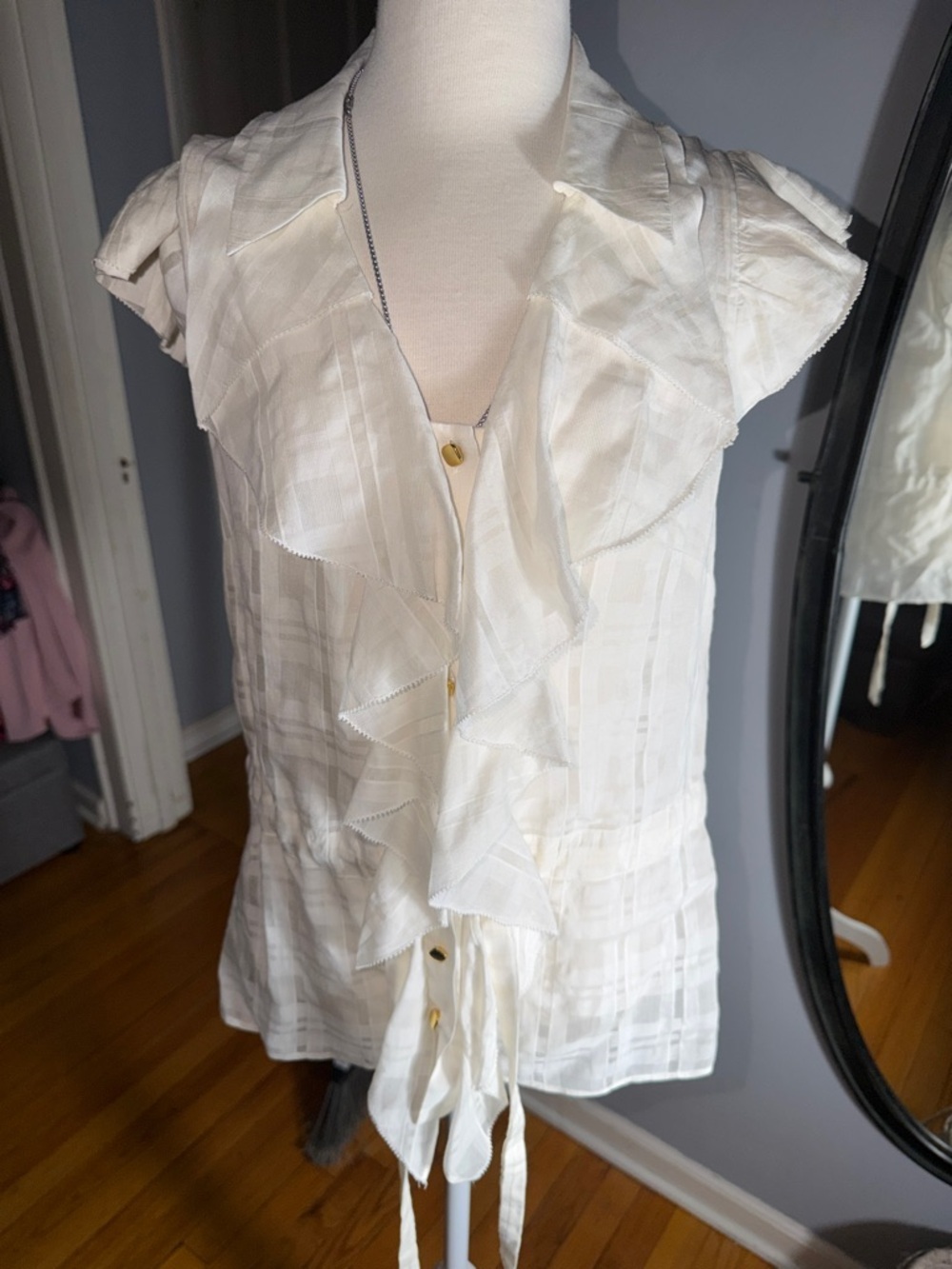 leifsdottir Anthropologie Cream Ruffle-Front Sleeveless Blouse